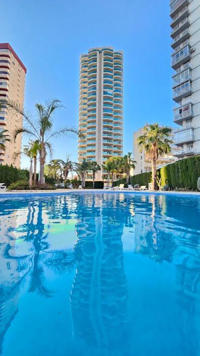 Esmeralda Suites Sunrise Con Piscina Кальпе Экстерьер фото